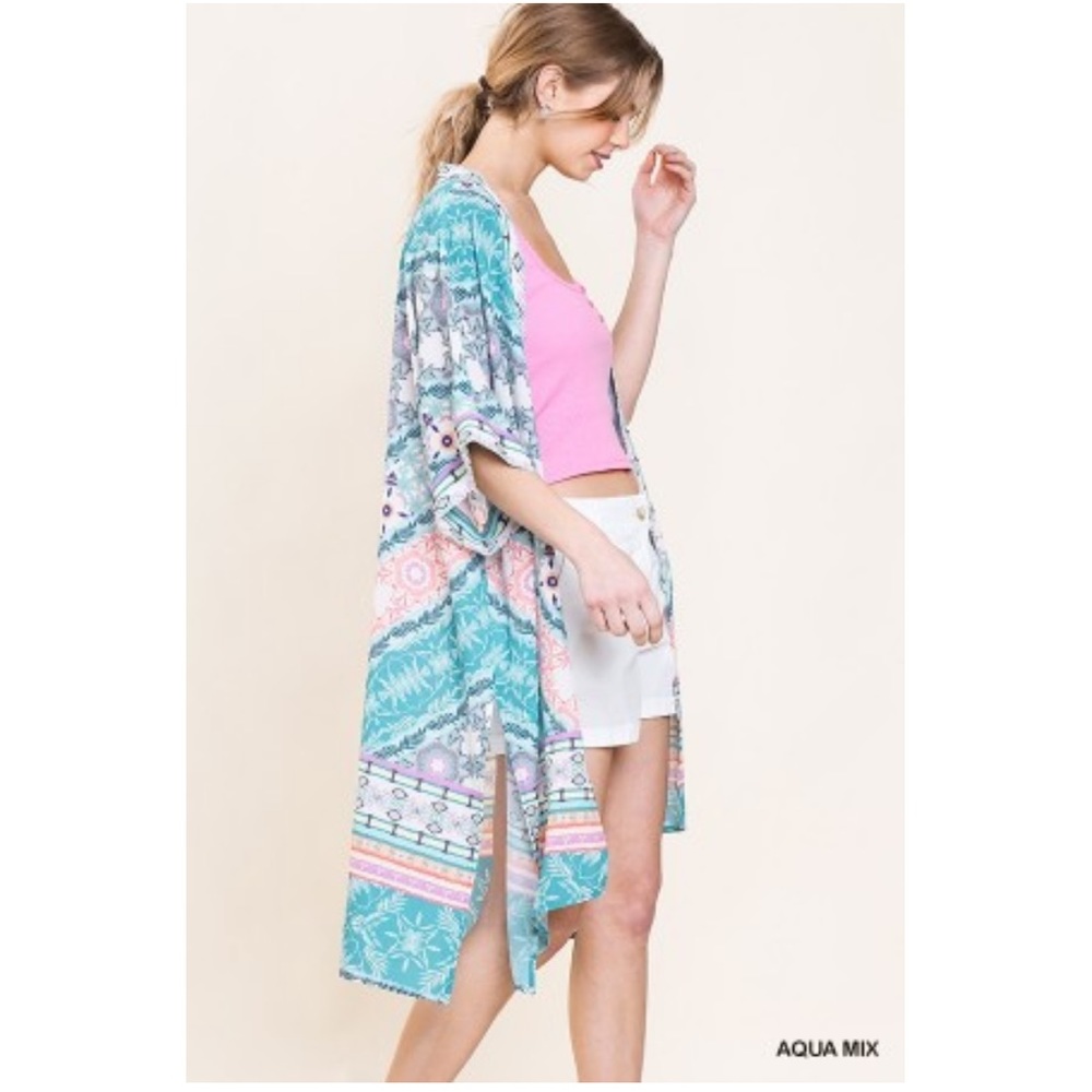 Only 2 left! 🌸 Umgee Floral scarf print kimono - Picture 3 of 4